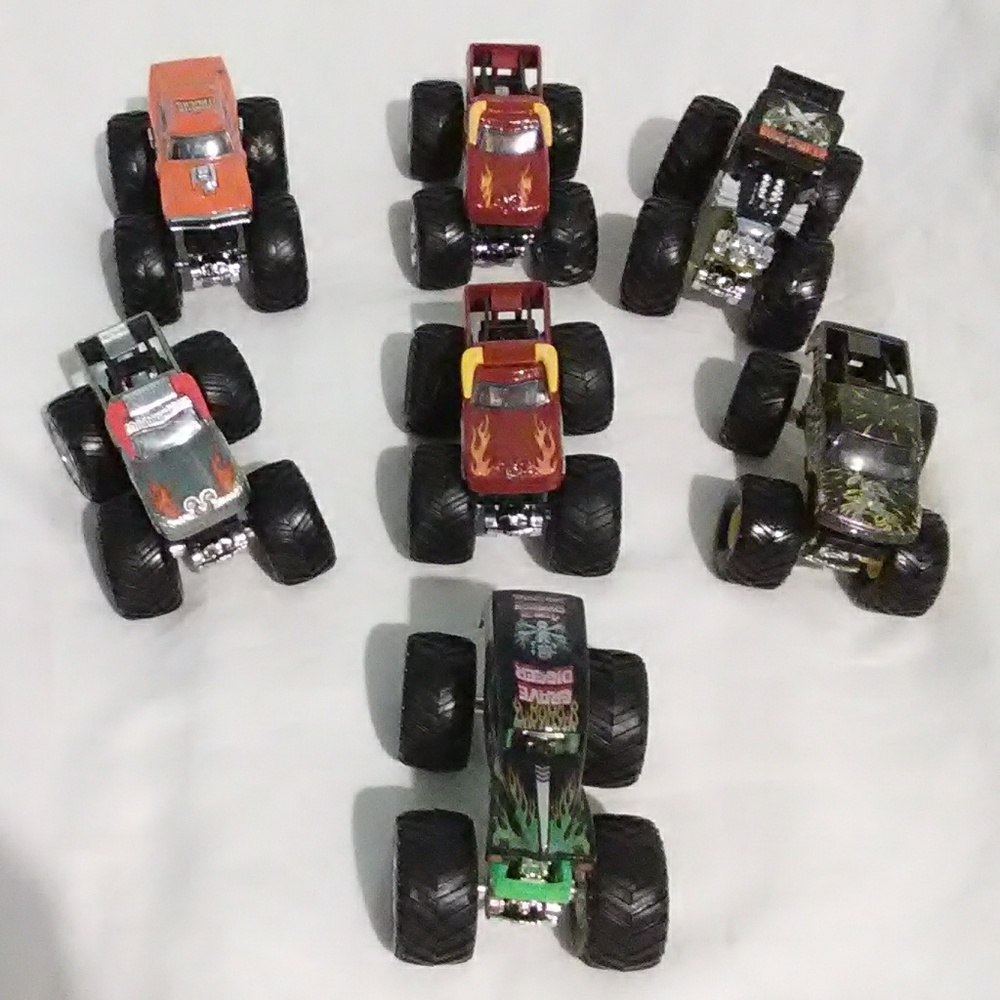 SALE Bundle Of Die Cast Monster Trucks